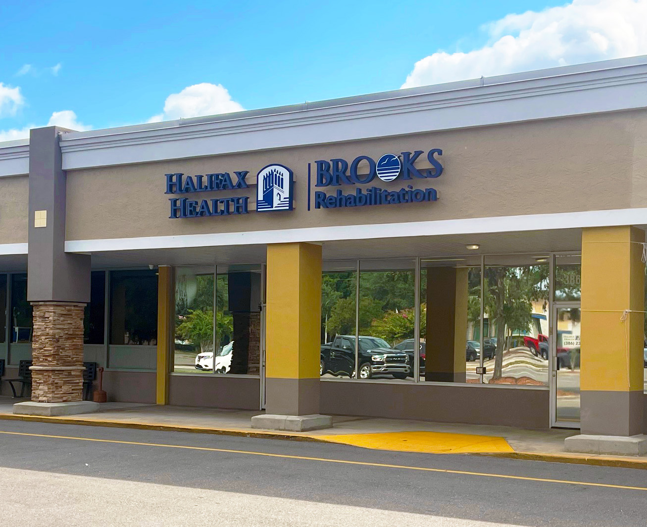 Exterior of Port Orange Clinic