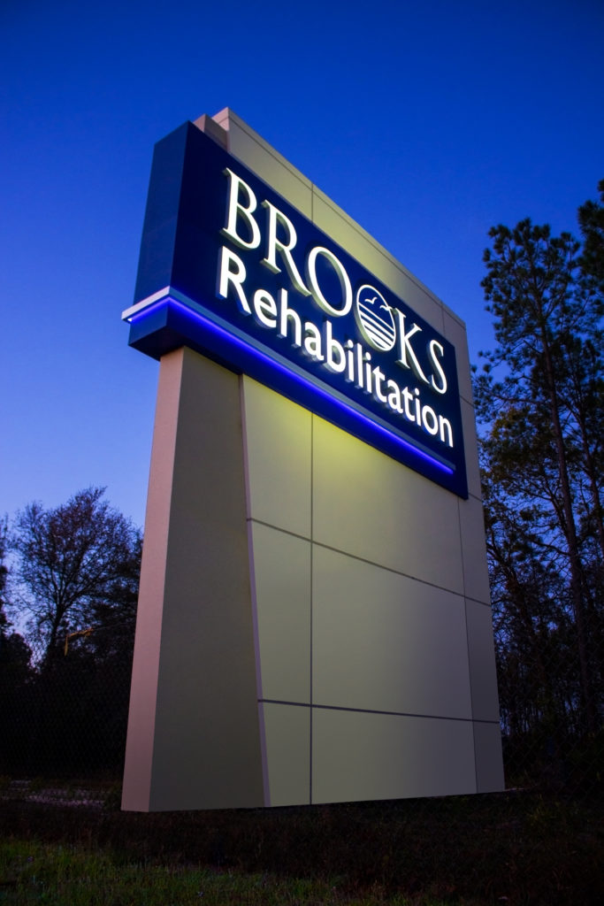 Brooks Rehab Entry Sign