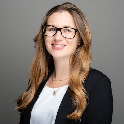 Headshot of Mindi Manes, director of COAR at Brooks Rehabilitation.