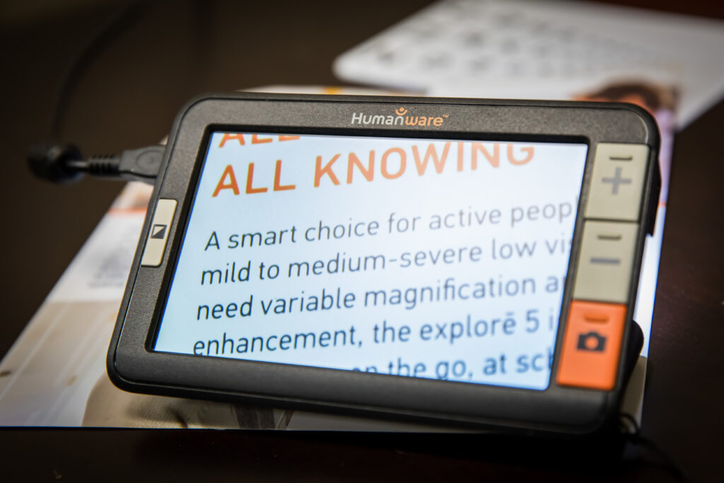 Machine used to evaluate visual or ocular changes