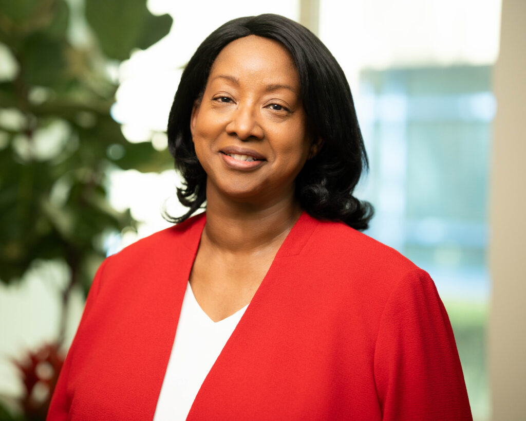 Mona Harris Headshot